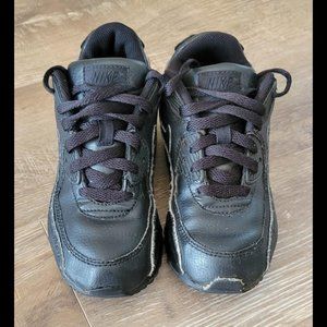 Little kids air max 90